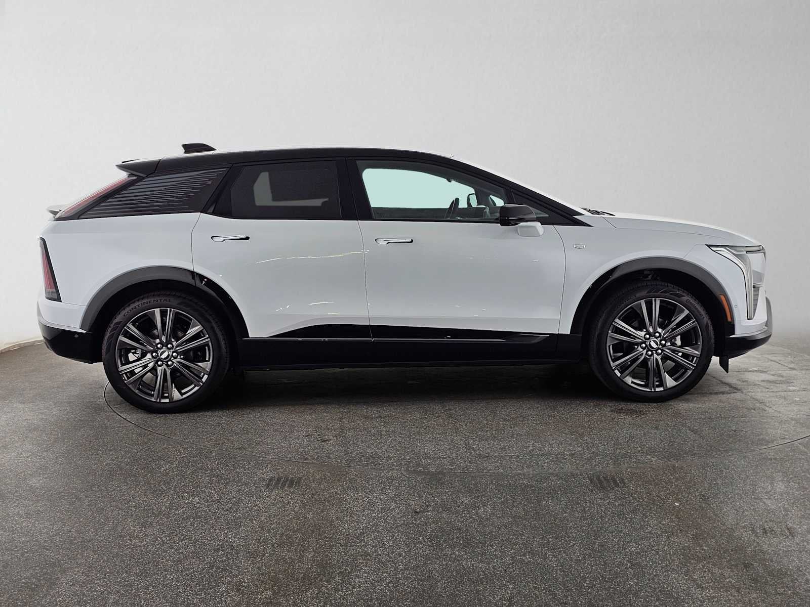 2027 Cadillac OPTIQ Premium Sport