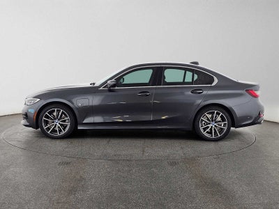 2022 BMW 3 Series 330e xDrive