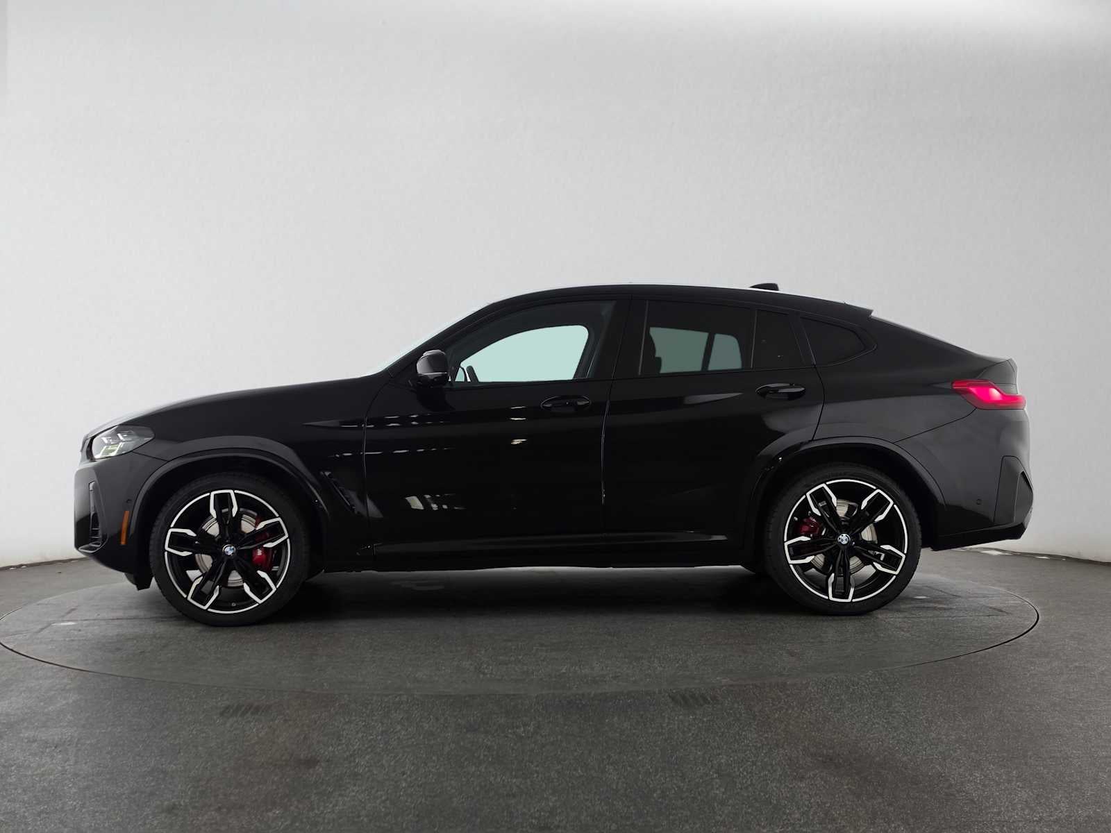 2024 BMW X4 M40i