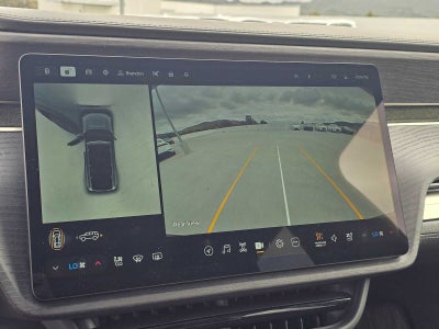 2023 RIVIAN R1S Adventure