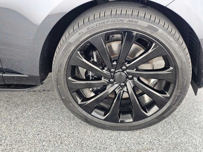 2025 Land Rover Range Rover SE