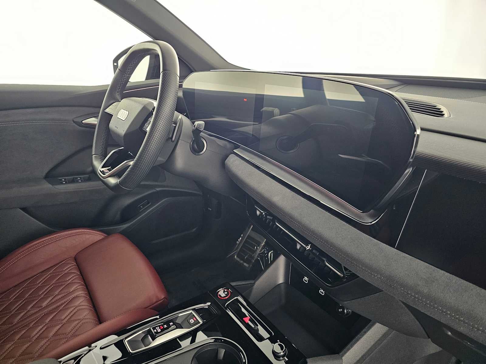 2025 Audi SQ6 e-tron Prestige