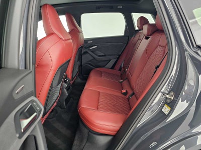 2025 Audi SQ6 e-tron Prestige