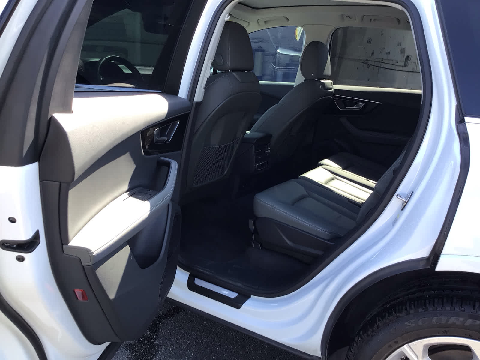 2025 Audi Q7 Premium Plus