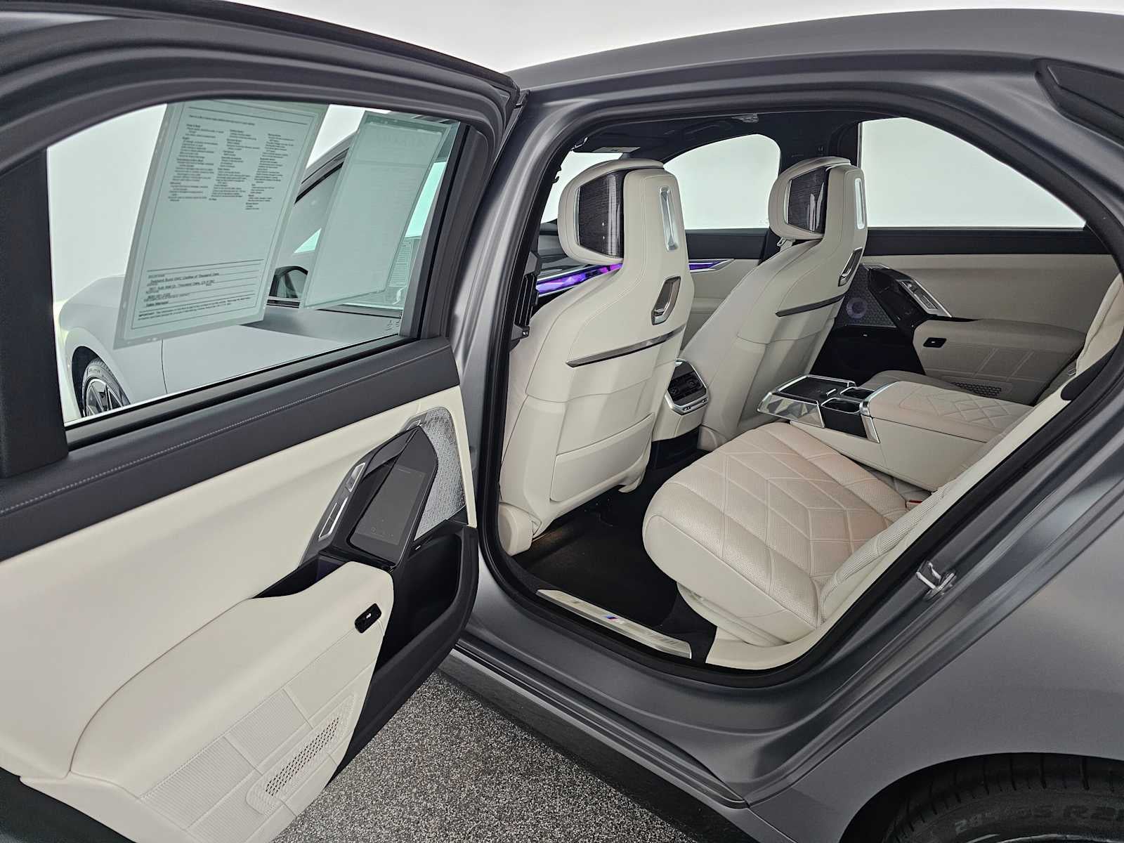 2023 BMW 7 Series 760i xDrive