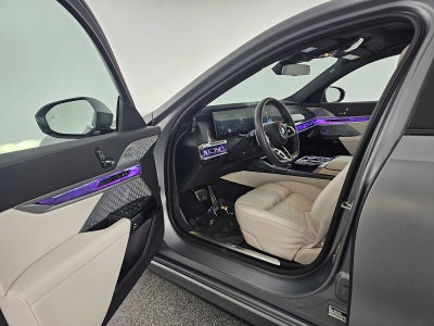 2023 BMW 7 Series 760i xDrive