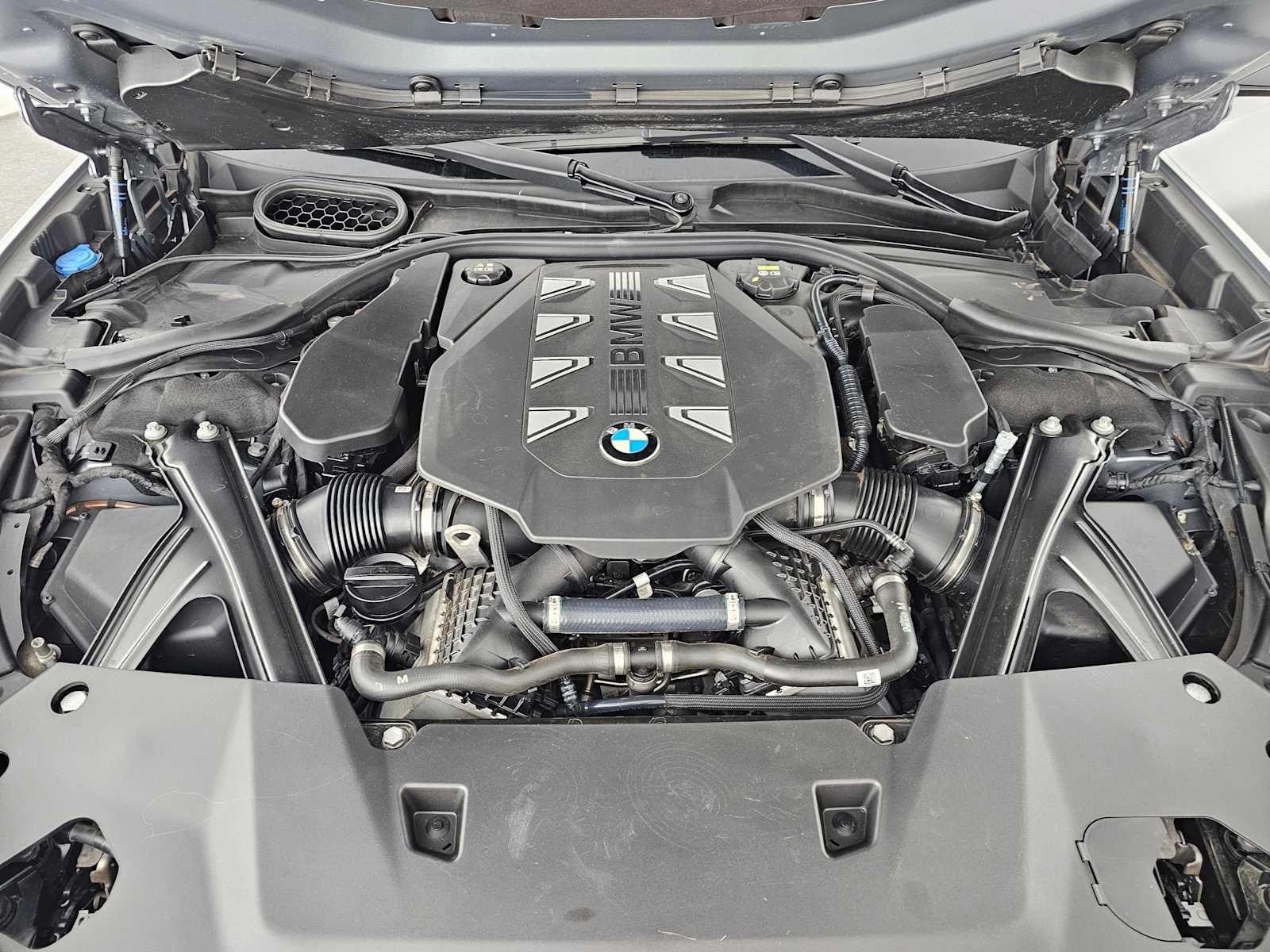 2023 BMW 7 Series 760i xDrive