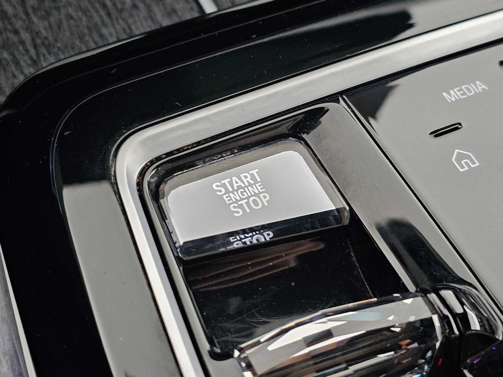 2023 BMW 7 Series 760i xDrive