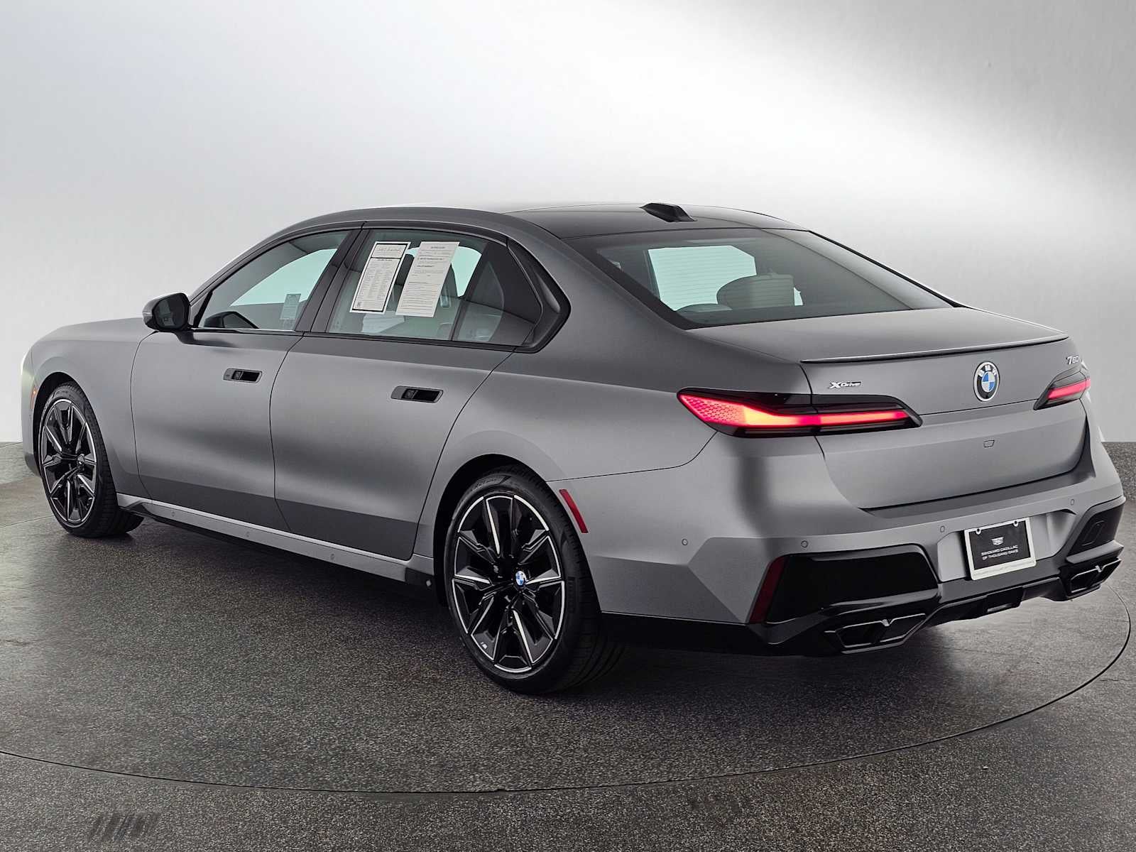 2023 BMW 7 Series 760i xDrive