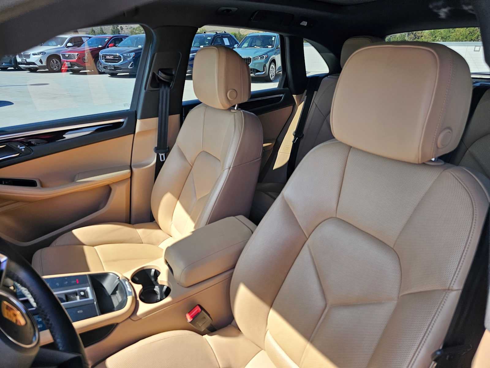2023 Porsche Macan 4DR AWD