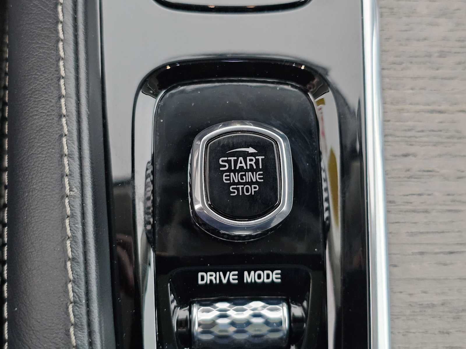 2020 Volvo XC90 Inscription