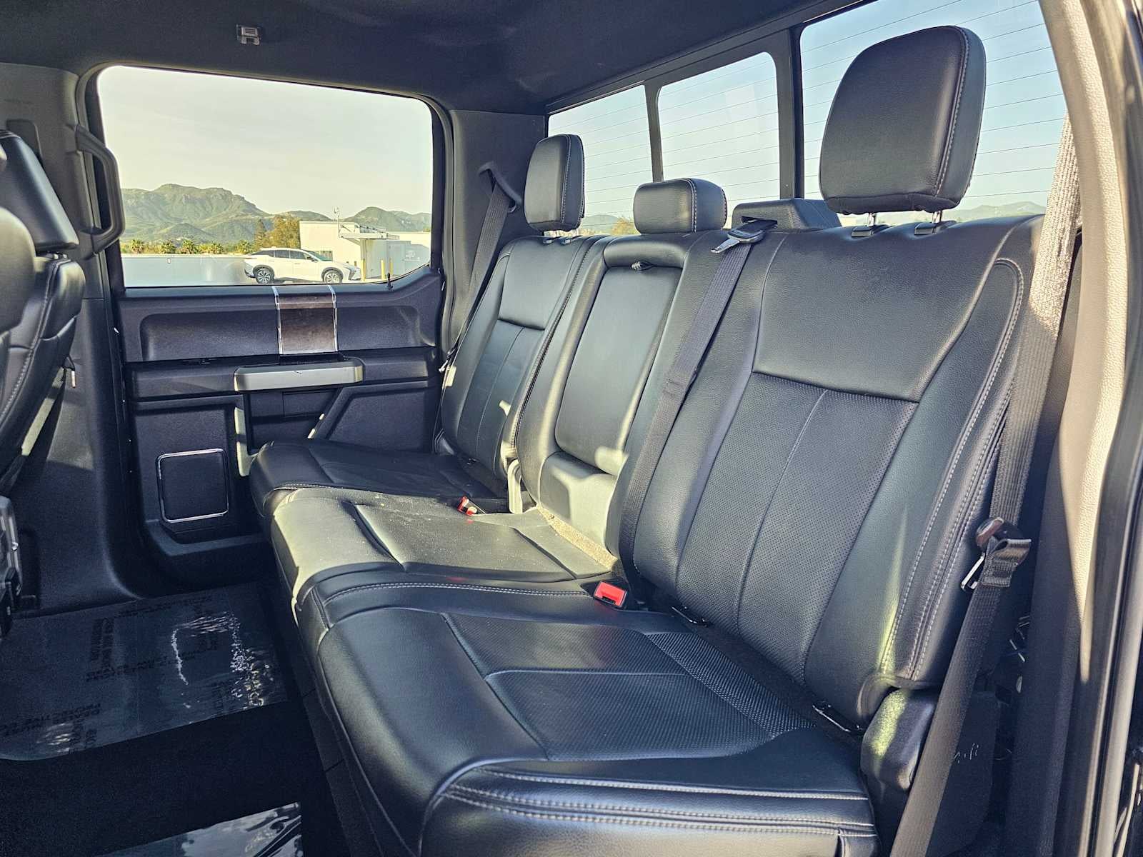 2022 Ford Super Duty F-250 SRW LARIAT