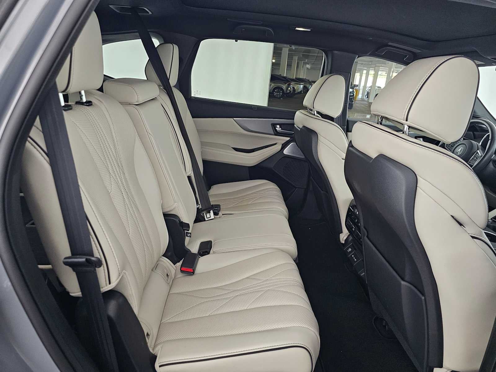 2025 Acura MDX w/A-Spec Advance Package
