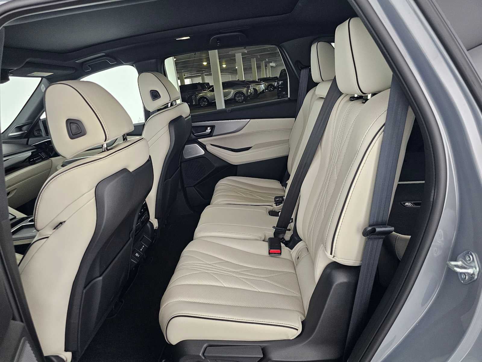 2025 Acura MDX w/A-Spec Advance Package
