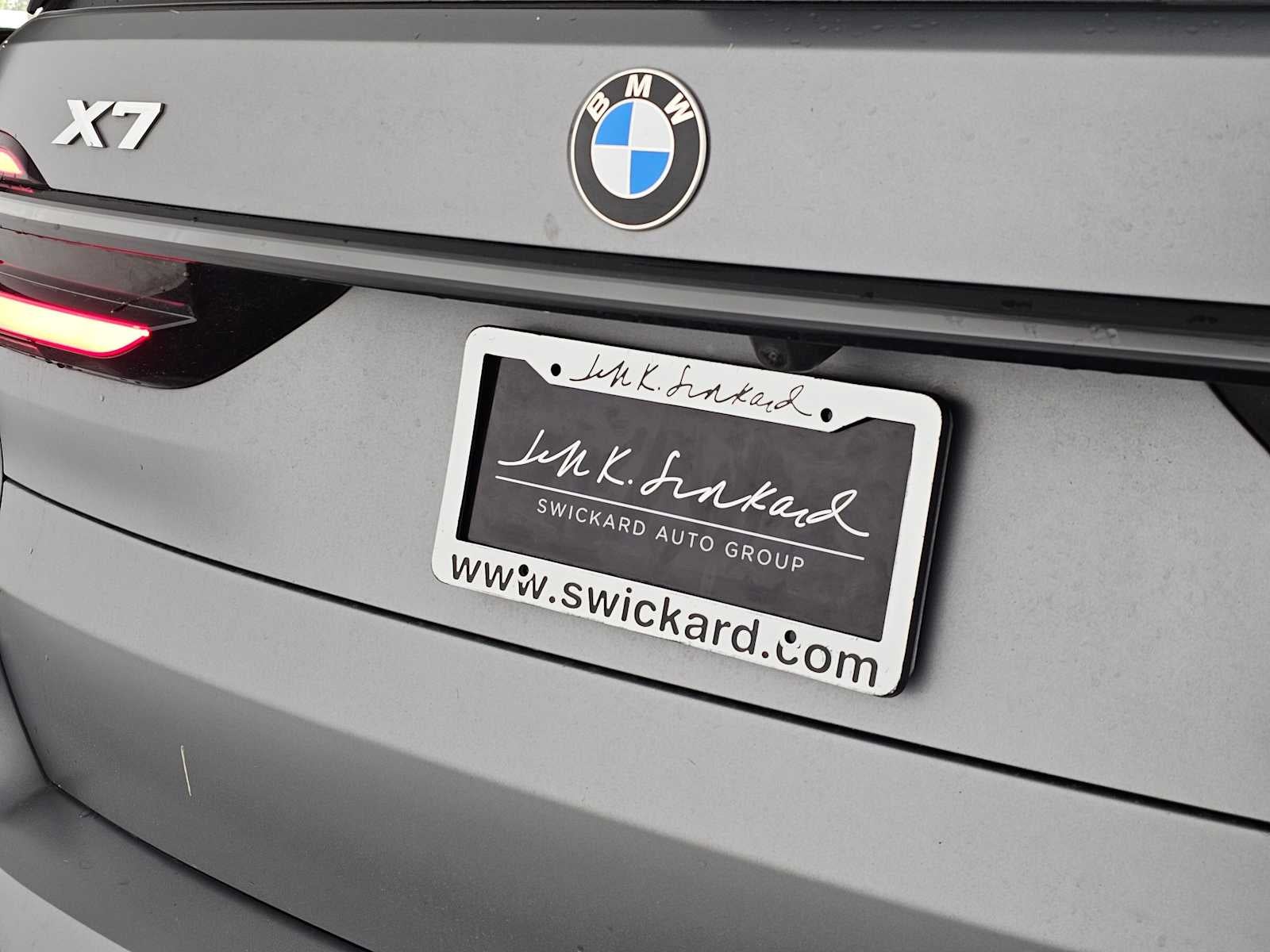 2024 BMW X7 xDrive40i