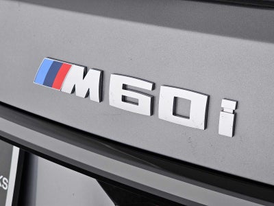 2024 BMW X7 M60i