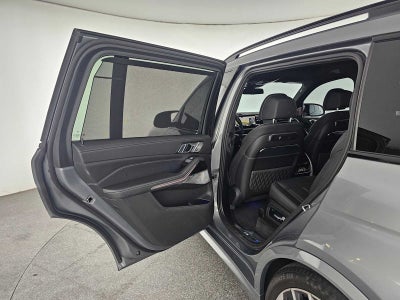 2024 BMW X7 M60i