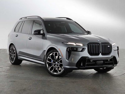 2024 BMW X7 M60i