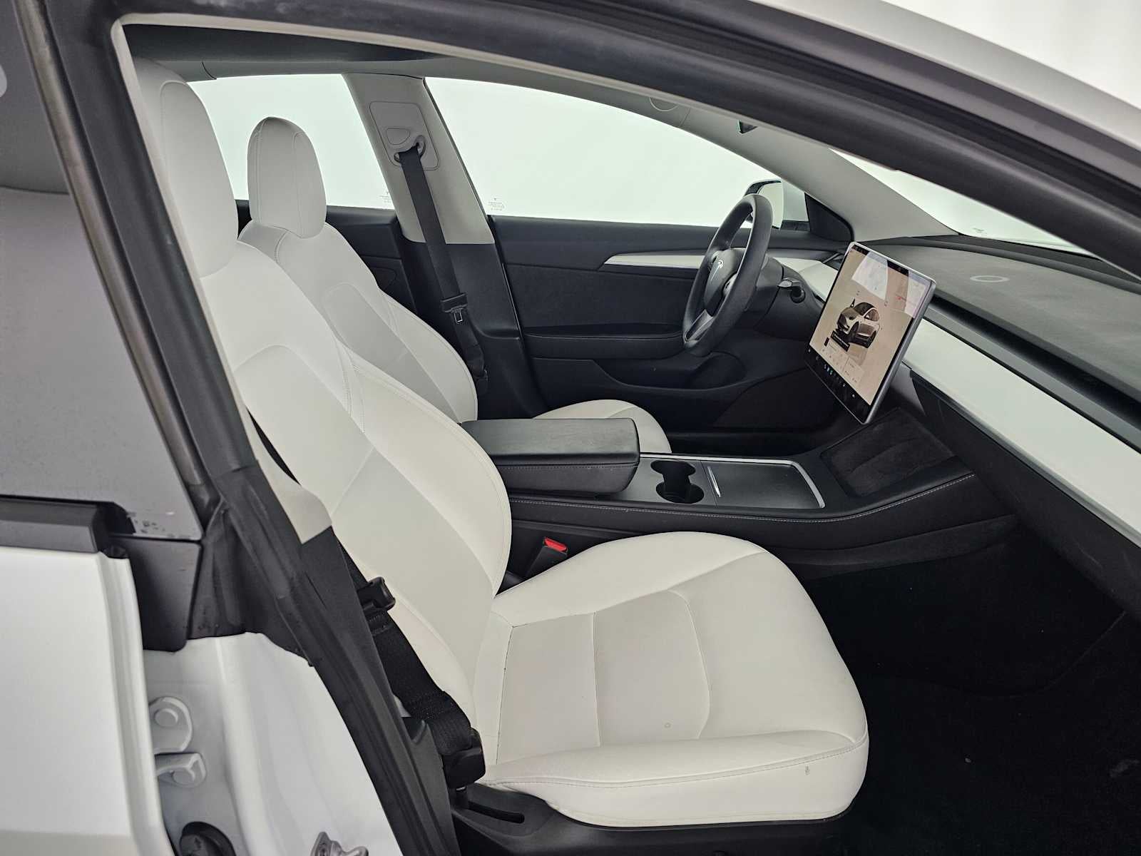 2022 Tesla Model 3 RWD