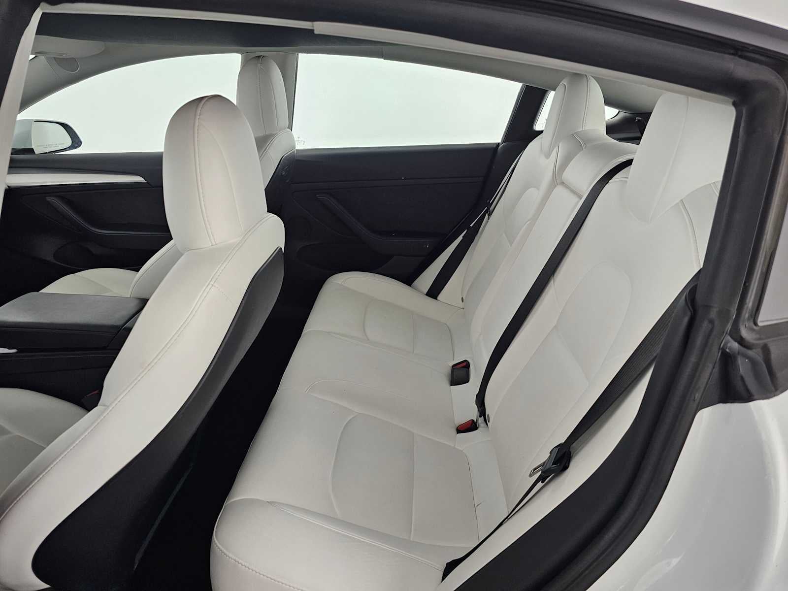 2022 Tesla Model 3 RWD