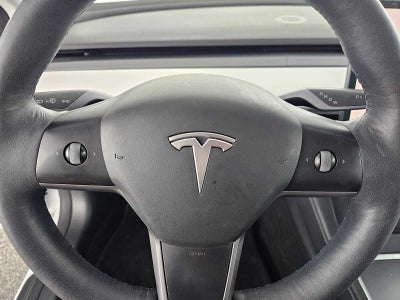 2022 Tesla Model 3 RWD