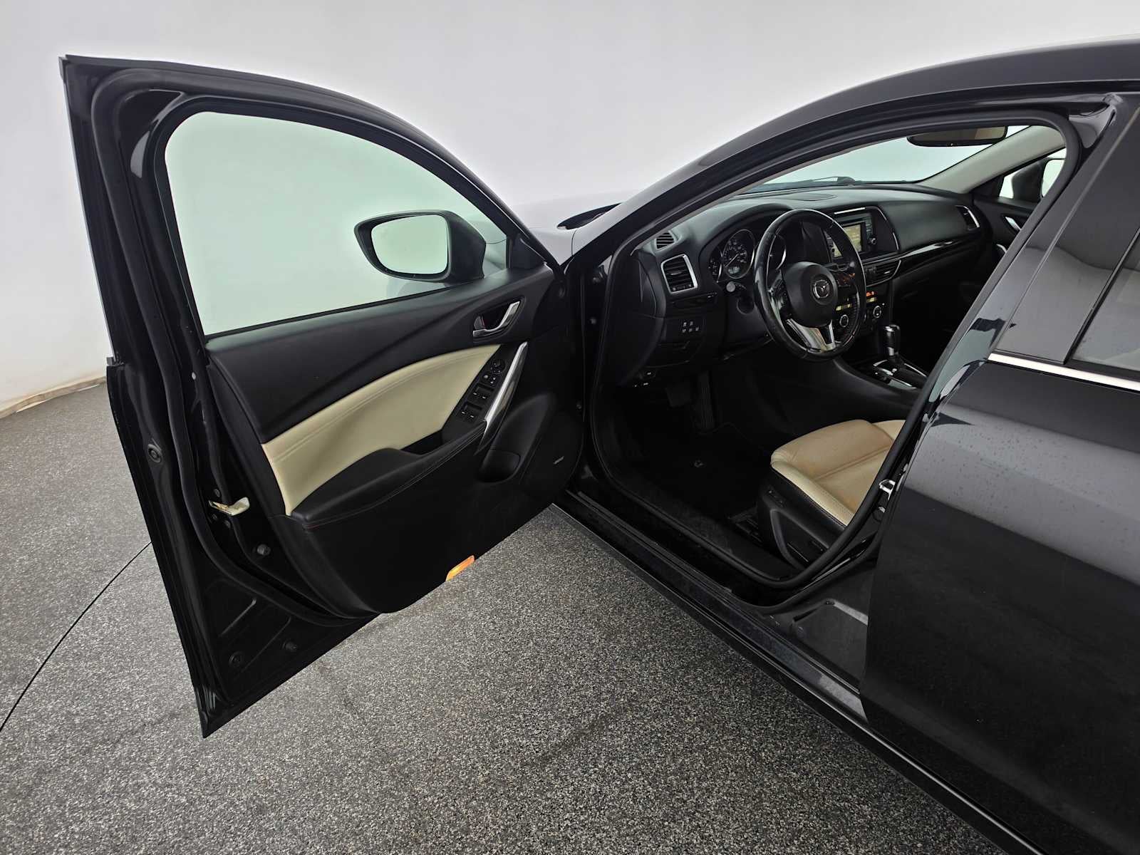 2015 Mazda Mazda6 i Grand Touring