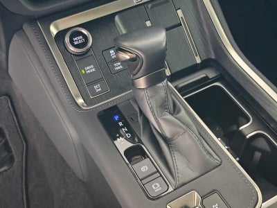 2024 Lexus GX Luxury+