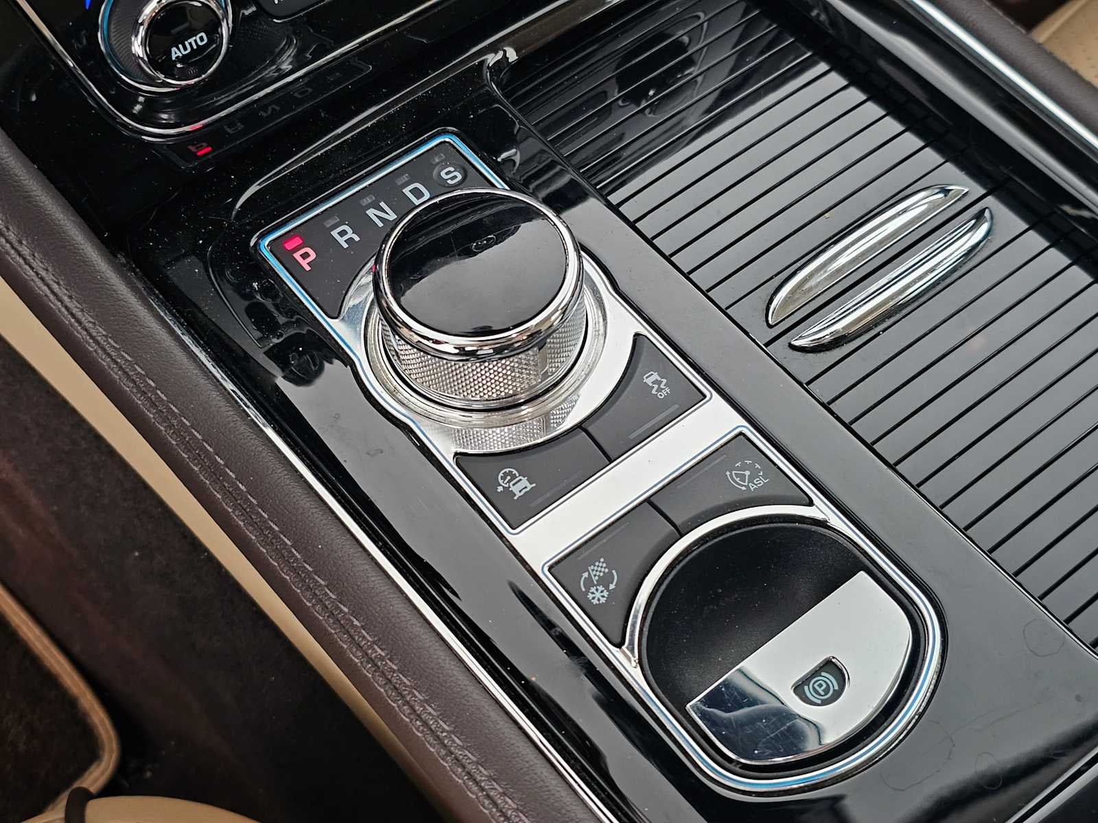 2019 Jaguar XJ XJ R-Sport