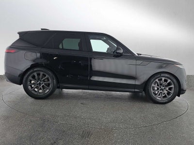 2026 Land Rover Range Rover Sport SE
