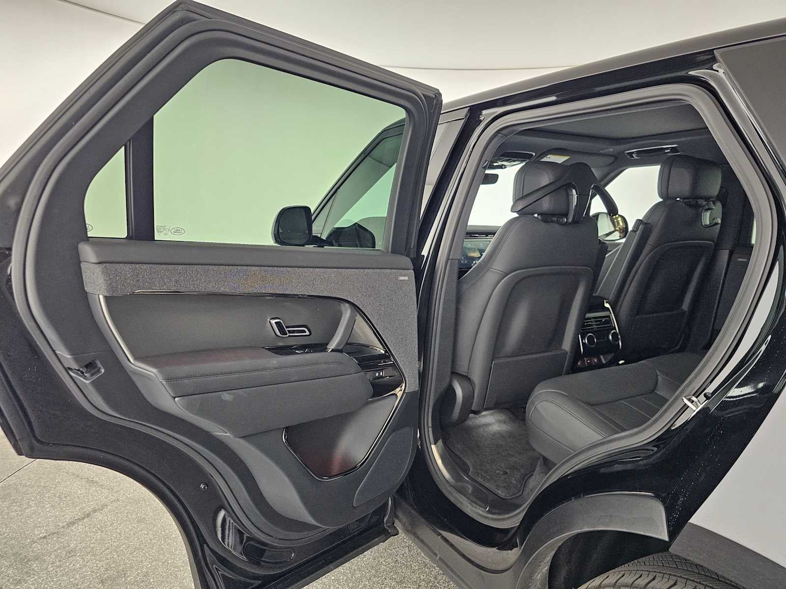 2024 Land Rover Range Rover Sport SE
