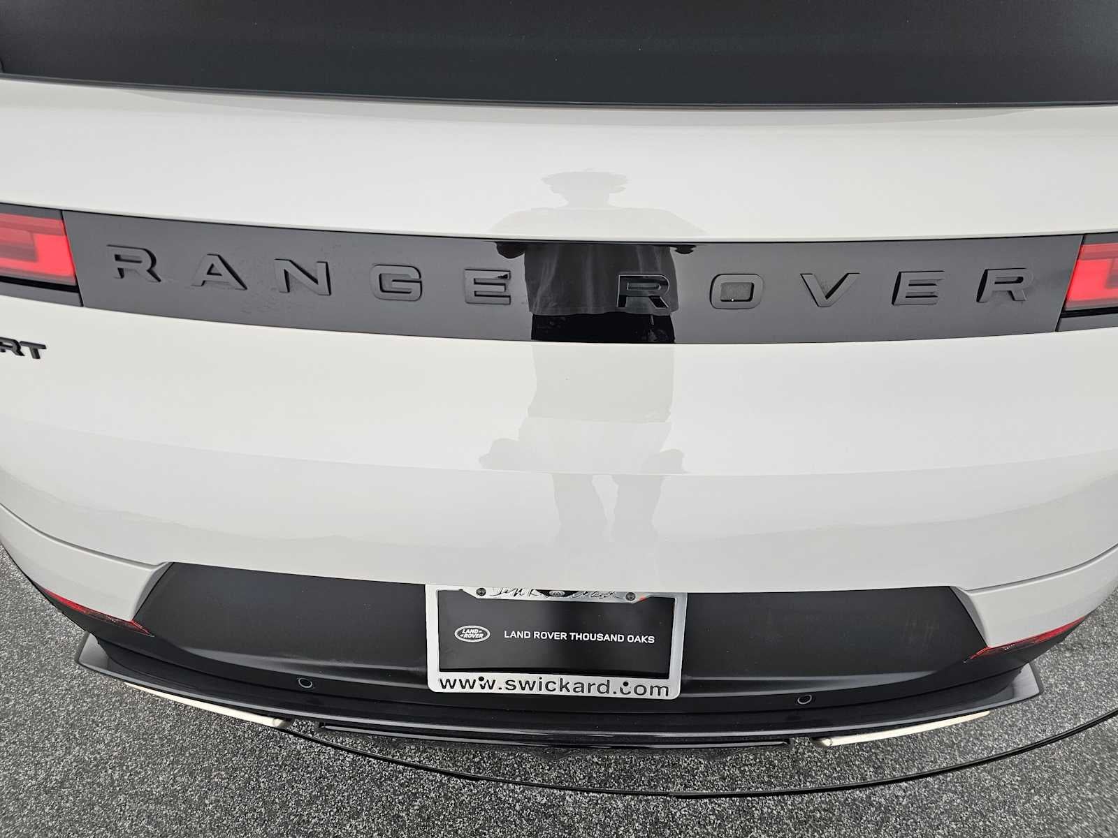 2024 Land Rover Range Rover Sport SE
