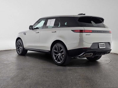 2024 Land Rover Range Rover Sport SE