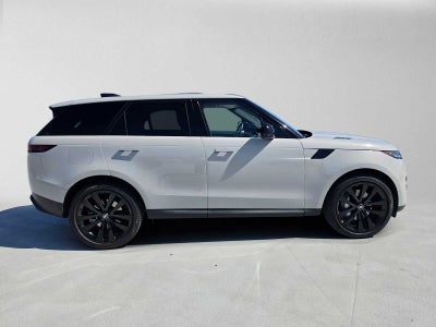2024 Land Rover Range Rover Sport SE