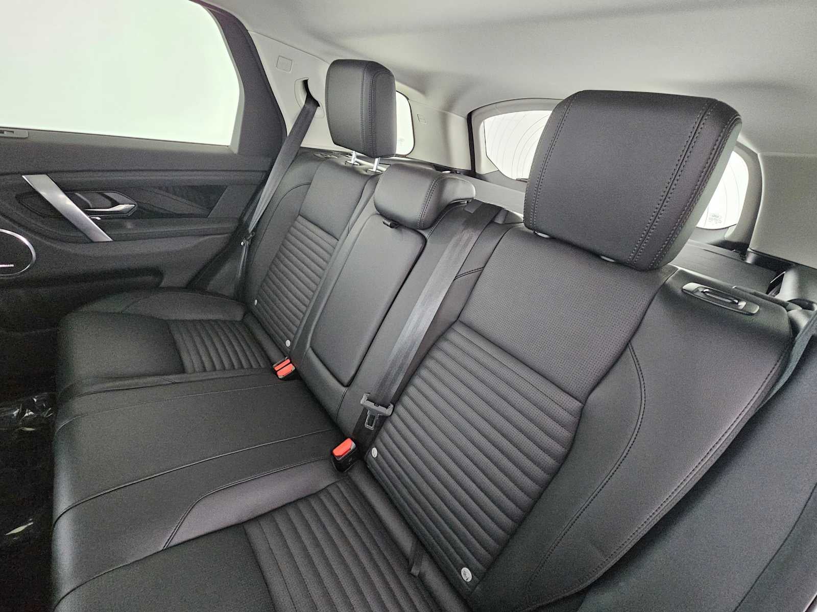 2024 Land Rover Discovery Sport Core S