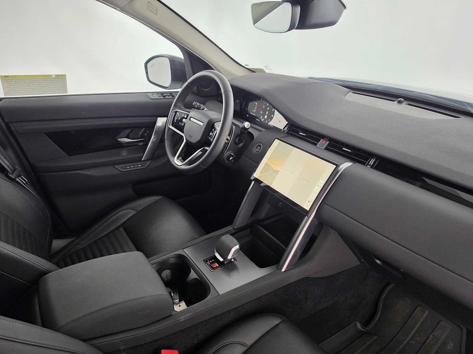 2025 Land Rover Discovery Sport S