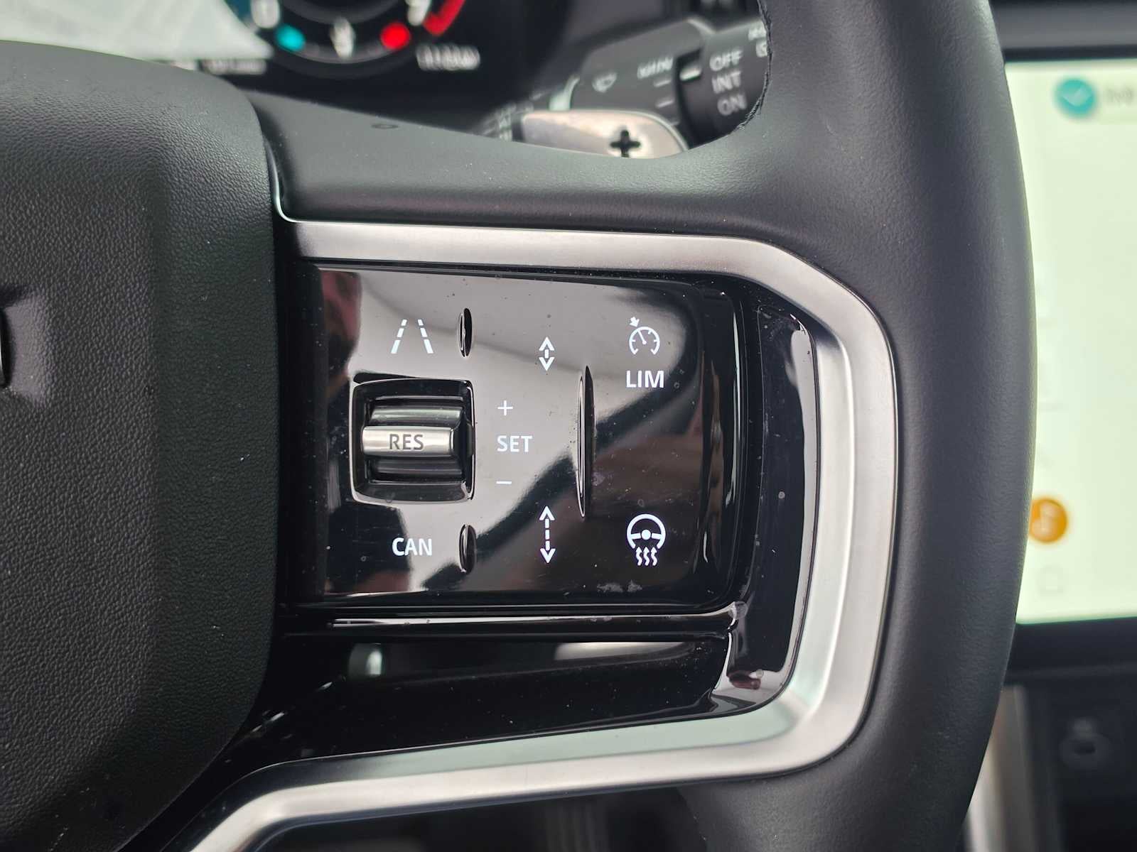 2025 Land Rover Discovery Sport S