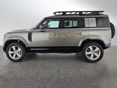 2025 Land Rover Defender X-Dynamic SE