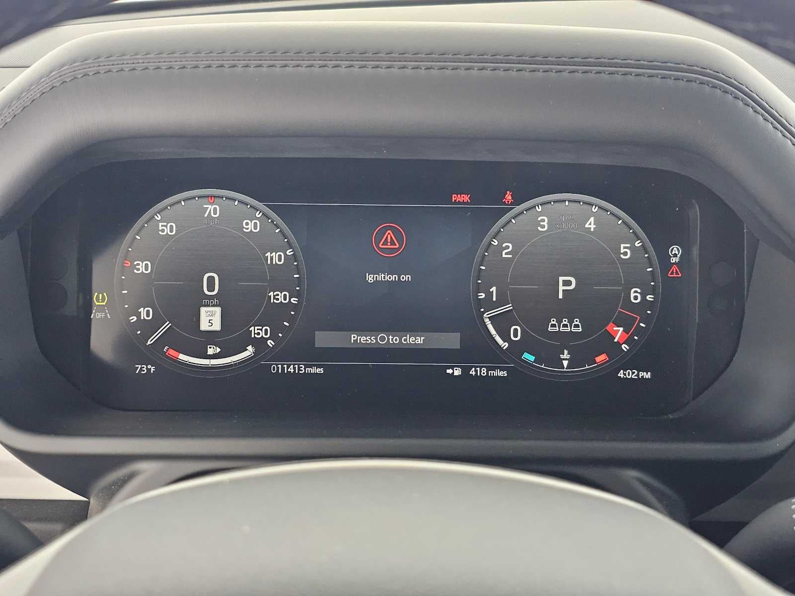 2025 Land Rover Defender X-Dynamic SE