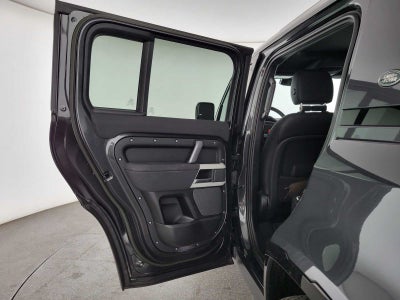 2023 Land Rover Defender X-Dynamic SE