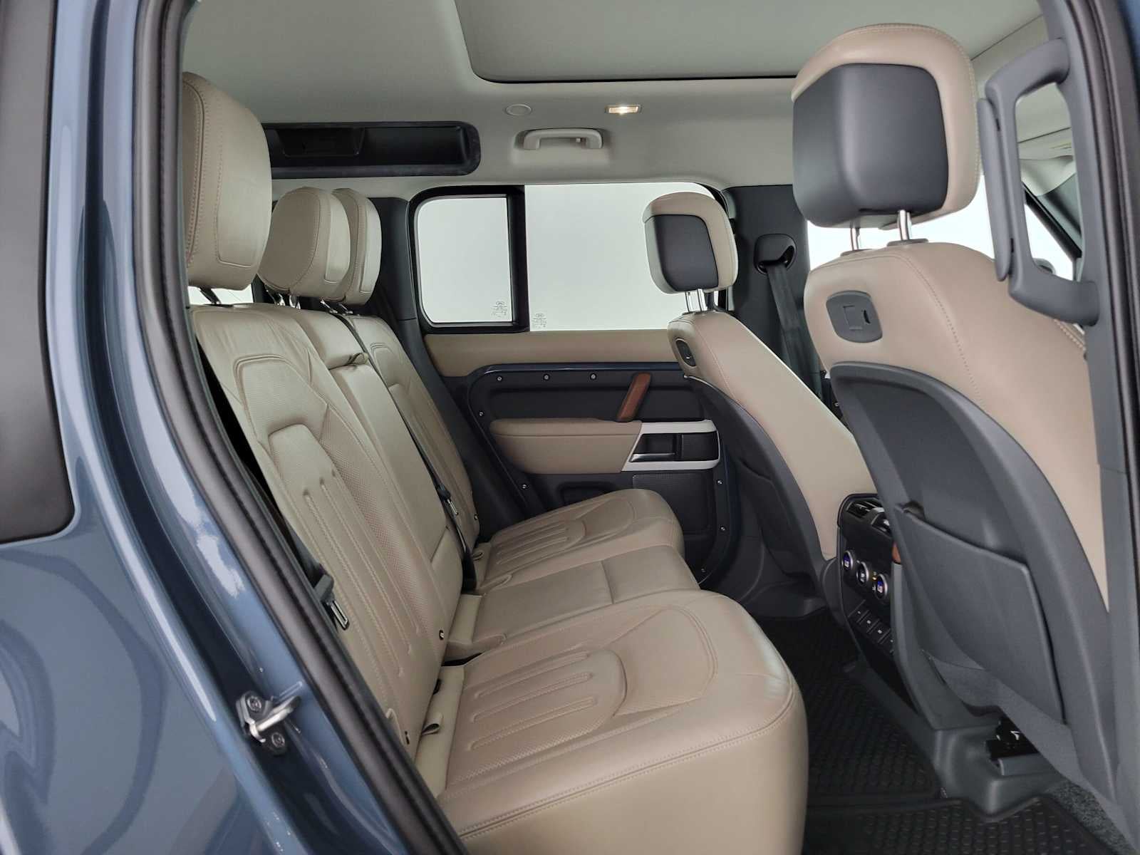 2020 Land Rover Defender HSE