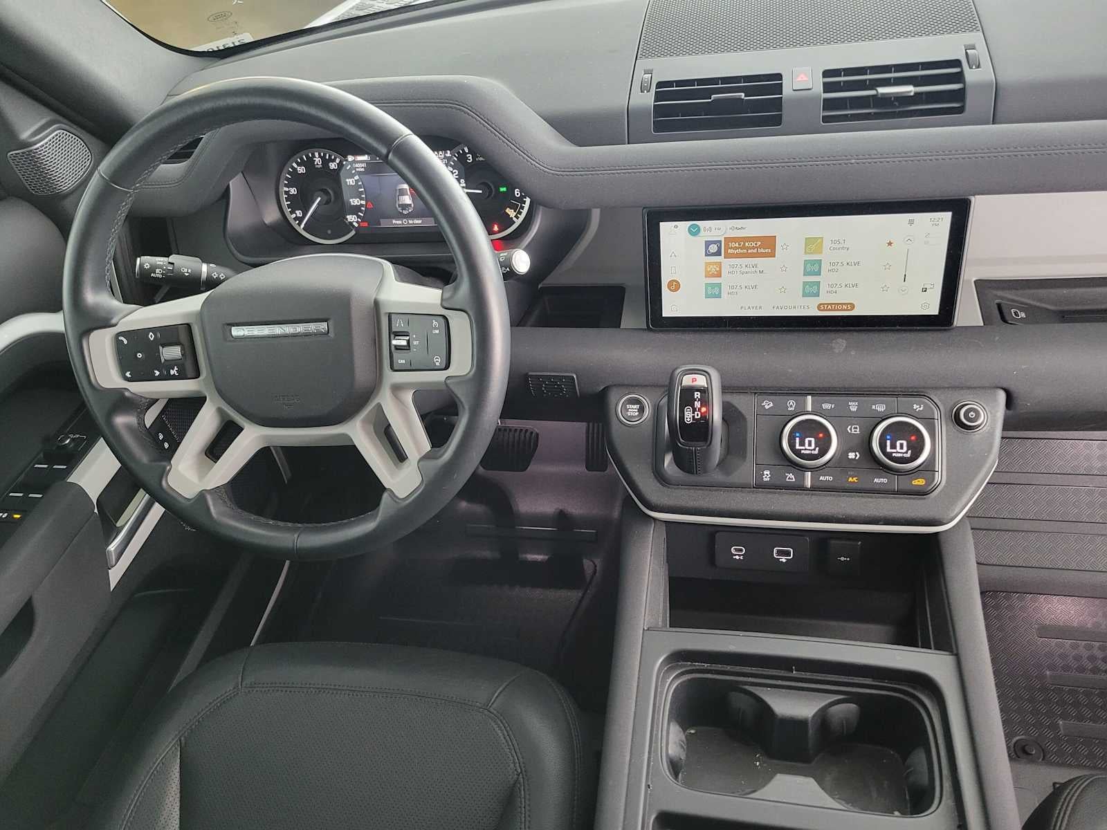 2023 Land Rover Defender S