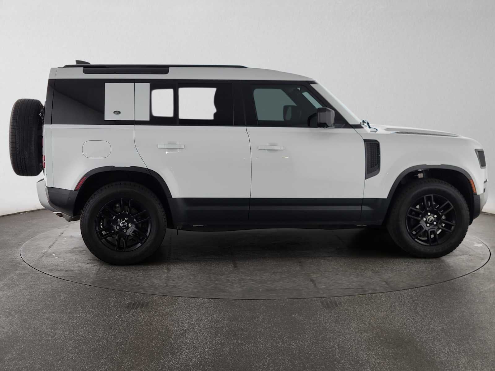 2023 Land Rover Defender S