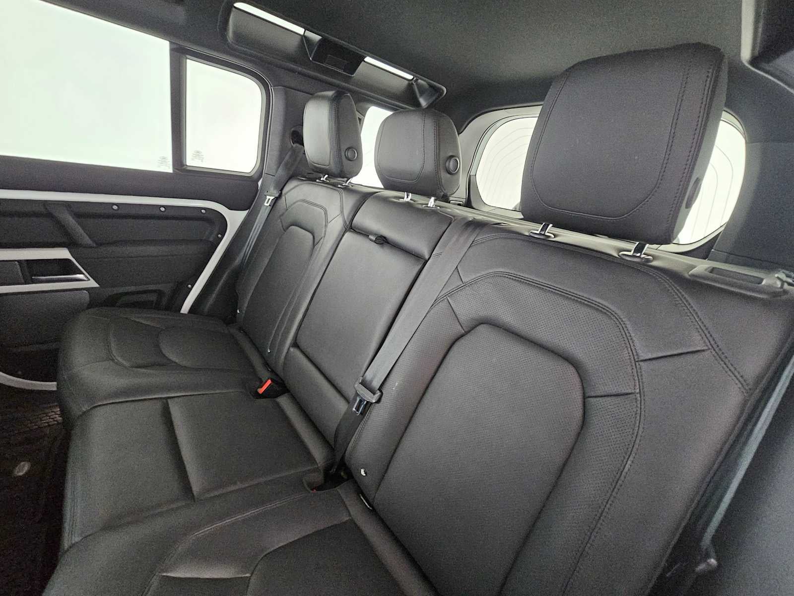 2023 Land Rover Defender S