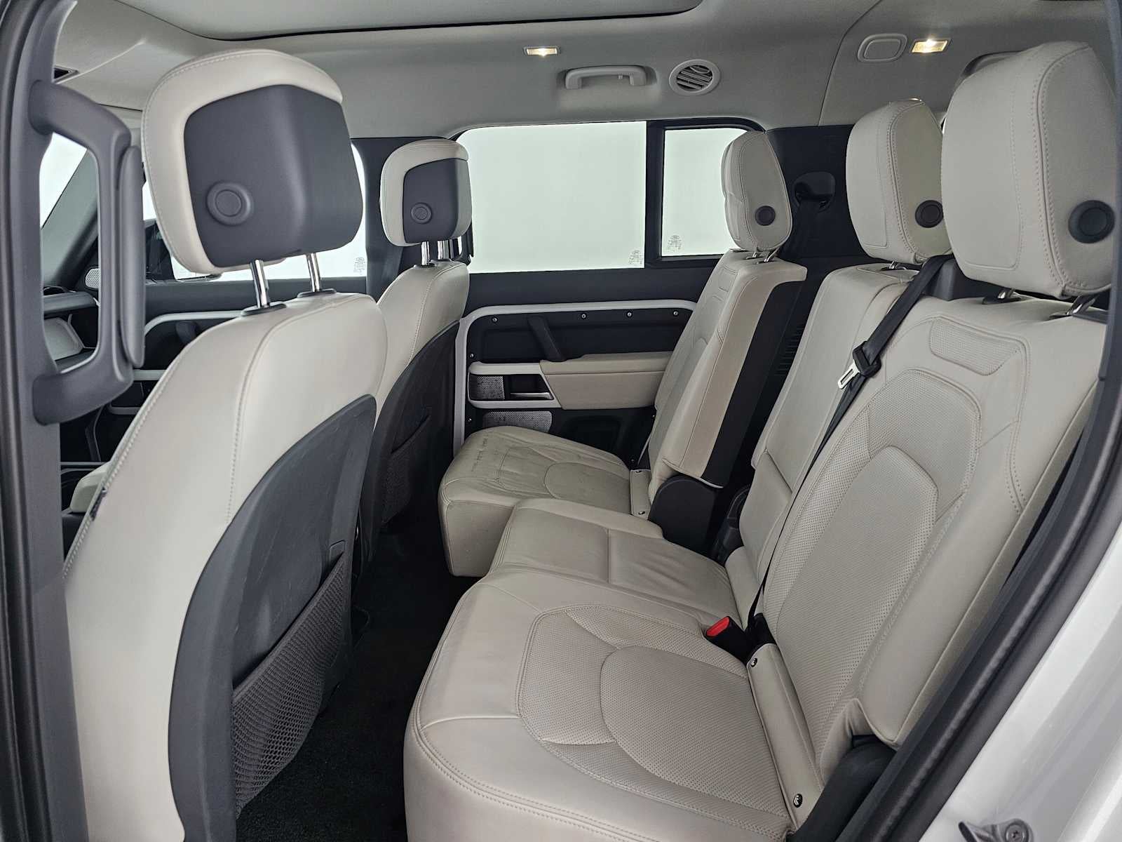 2024 Land Rover Defender S
