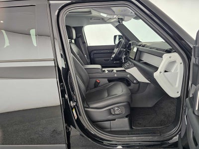 2025 Land Rover Defender S