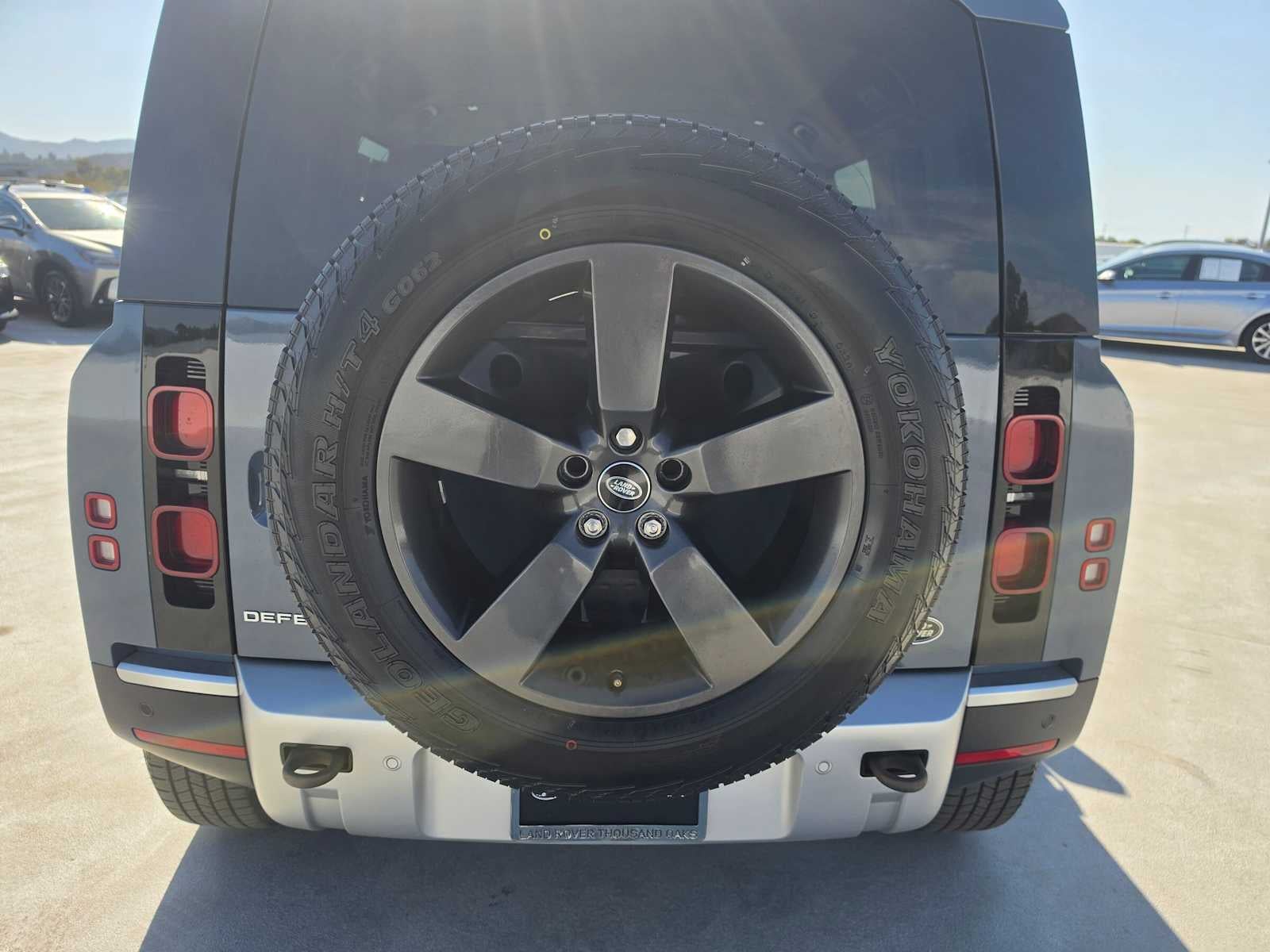 2023 Land Rover Defender 110 AWD