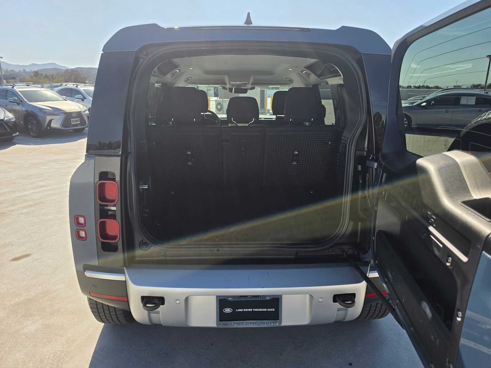 2023 Land Rover Defender 110 AWD