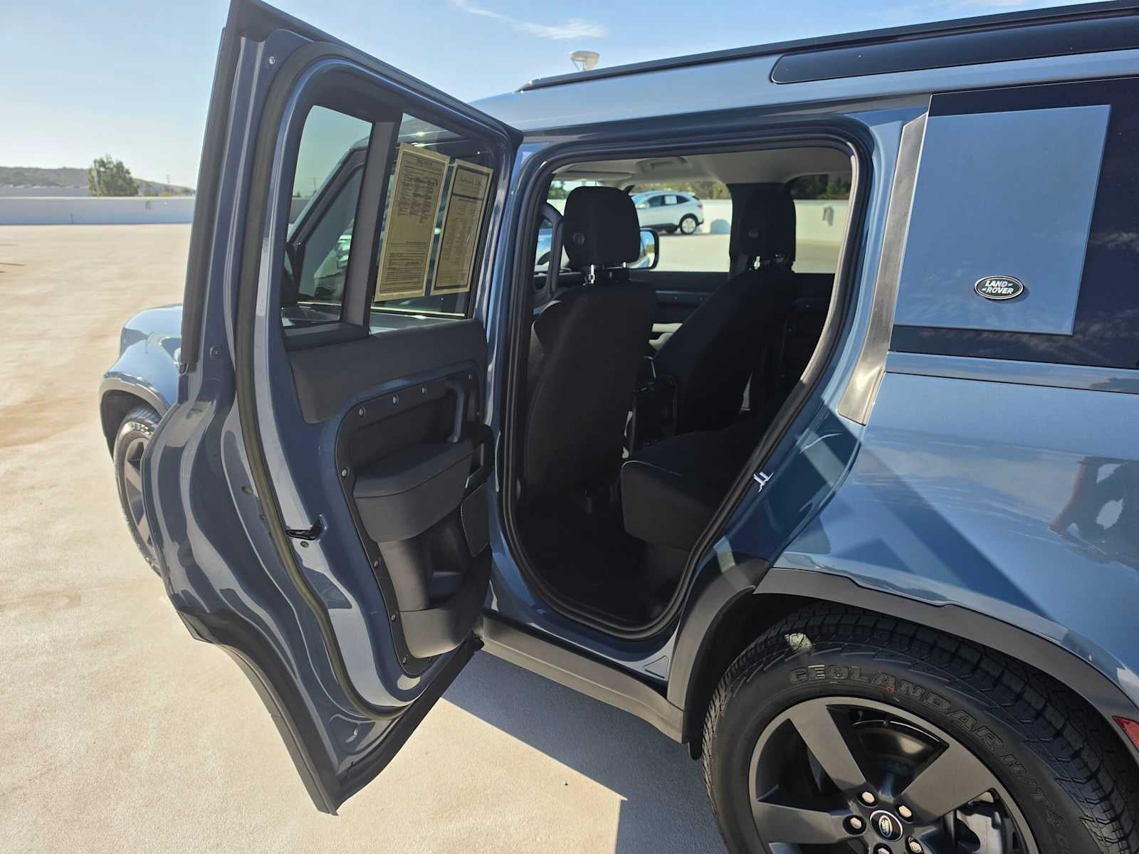 2023 Land Rover Defender 110 AWD