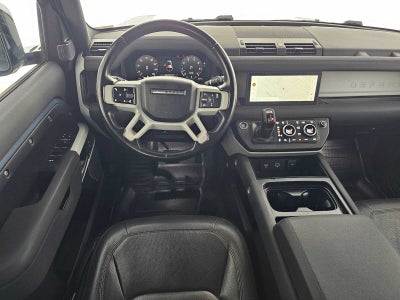 2023 Land Rover Defender SE