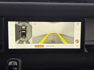 2023 Land Rover Defender SE